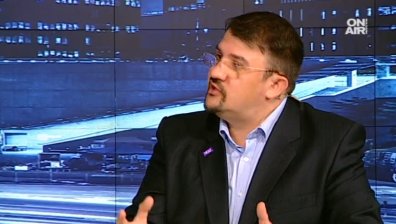 Партиите в НС са еднакви, хората не вярват на политическата класа, смята политик