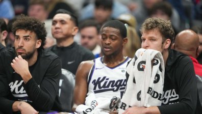 "Сакраменто Кингс" отвя "Милуоки" със 129:94