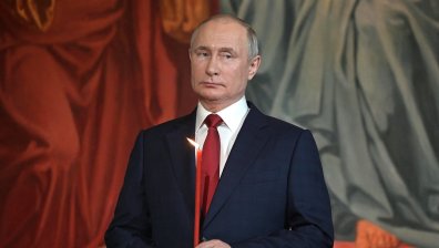 Путин присъства на великденското богослужение в Москва