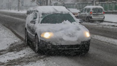 Зимна обстановка: Тръгвайте на път само с подготвени автомобили (обновена)