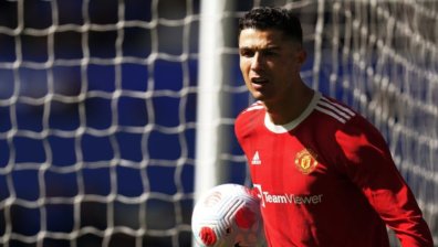 Нервен Роналдо строши телефон на болно от аутизъм дете, после се извини