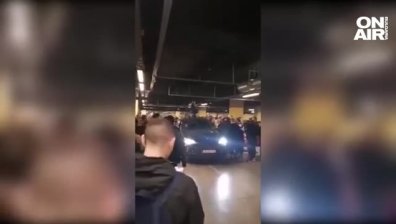 Падение: Десетки "избухват" на кючеци върху коли в паркинга на столичен мол