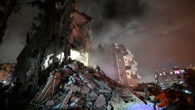 Убити деца след ирански удари, Израел се прицели в щабквартирата на министерство (+СНИМКИ)