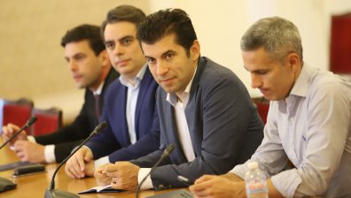 "Продължаваме промяната" и БСП пак се сближиха, ИТН и ГЕРБ отправиха критики