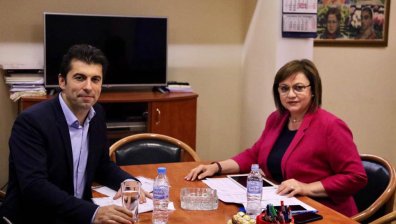 Нинова: С Кирил Петков обсъдихме стъпките за съставяне на кабинет