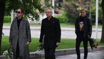 Последно сбогом с журналиста Асен Григоров (СНИМКИ)