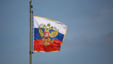 Кола се вряза в руското посолство в Минск