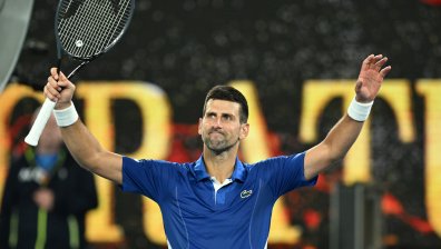 Джокович е на 1/8-финал в Мелбърн след лесна победа над Ечевери