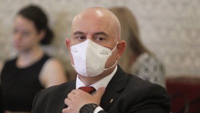 Главният прокурор Иван Гешев се яви в правната комисия в парламента