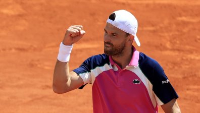 Григор Димитров стартира в Монте Карло с убедителна победа над корав чилиец