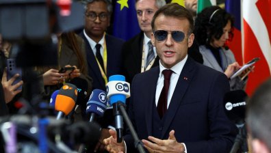 Макрон: Подновяваме диалога с Путин, но Русия още не е готова за край на войната
