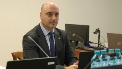 Министър Славов оспорва пред ВАС избора на Сарафов за и.д. главен прокурор