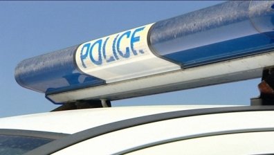 Задържаха двама мъже в Разград за сводничество и пране на пари