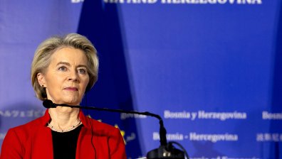 Историческо решение: ЕП ще съди ЕК заради 10,2 млрд. евро за Унгария