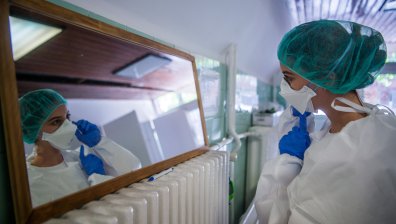 Нова Зеландия пребори Ковид-19, ограниченията падат