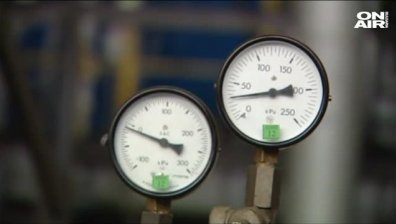 Парното и топлата вода няма да поскъпнат
