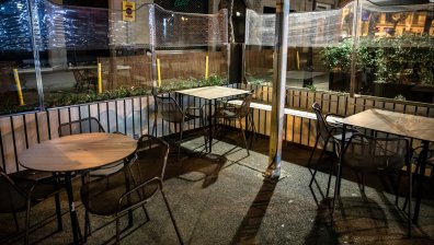 Ресторантите в САЩ са на ръба на фалита заради Омикрон