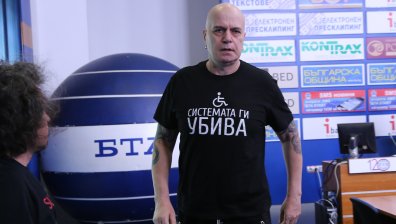 Трифонов отвърна на нападките към проектокабинета и заклейми Борисов и Доган