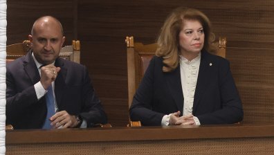 Йотова: Промените в Конституцията превърнаха НС в терен за предизборна кампания