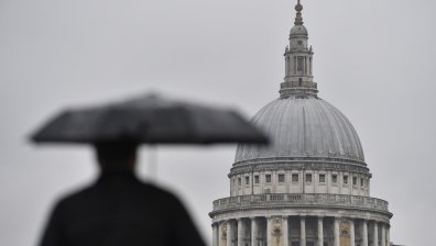 Жена призна, че планирала бомбен атентат в катедрала в Лондон
