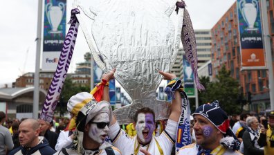 Арести по време на финала от Шампионската лига, фенове се опитали да влязат без билет