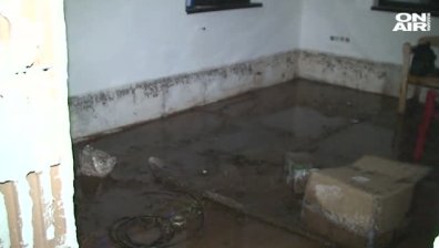 Приливна речна вълна заля врачанското село Згориград