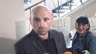 Разпитаха Стъки в Първо РПУ. Той: Няма нахлуване в спортното министерство, имаме офис там 