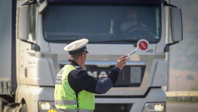 Властта прецизира казуса с тестовете на шофьорите и отнемането на автомобилите