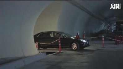Истанбул с първи тунел за автомобили под Босфора