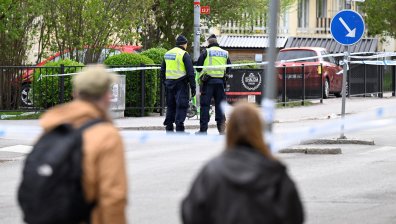 16-годишен е задържан за смъртоносната стрелба в Швеция
