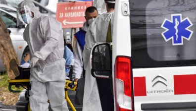 24-годишен почина от Ковид-19, заразил се на сватбата си