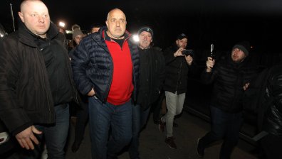 Борисов излезе от ареста без обвинение, адвокатът му изтъкна политическа репресия