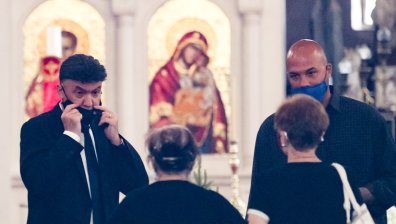 Футболният елит си взе последно сбогом с легендата Бисер Михайлов