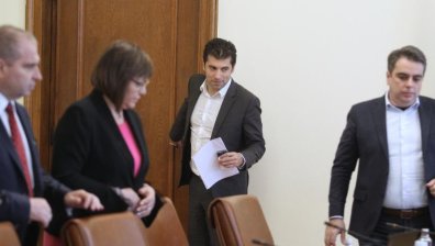 Защо има риск България да загуби 12-те милиарда от Плана за възстановяване?
