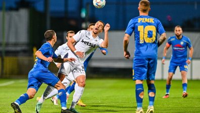 "Крумовград" удари "Славия" с 2:0 и влезе в топ 6