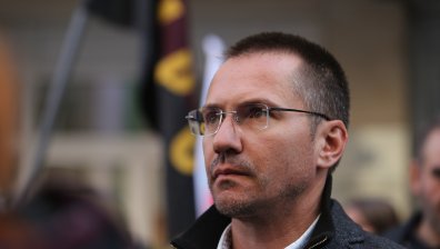 Джамбазки: Каква е стойността на актовете, гласувани от МС с участието на Петков