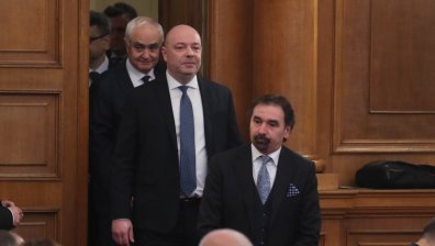 Край на сагата: Депутатите не приеха Николай Габровски да бъде премиер на България