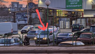 Всяка неделя на варненски паркинг има незаконна търговия с храна