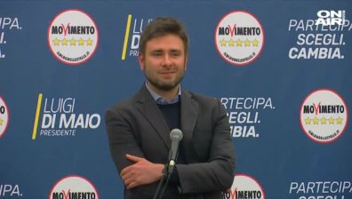 Блокът на Берлускони води в парламентарните избори в Италия