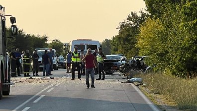 Черна събота: Петима души загинаха при катастрофа на пътя Ловеч-Плевен