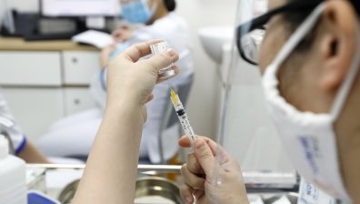 AstraZeneca намалява плана си за доставка в ЕС