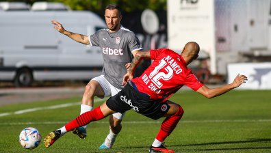  "Локомотив" (София) и ЦСКА 1948 не се победиха