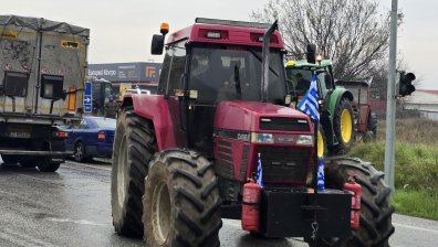 Гръцките фермери се изтеглят от границите с България