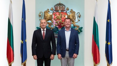Румен Радев и Франк Уайзър: Изтребителната авиация е не само призвание