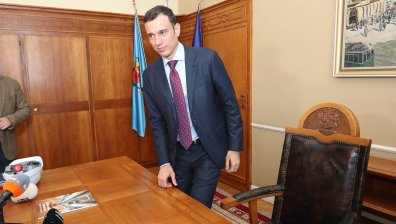 Терзиев алармира: Основни проекти в София са под риск, трябва ни работещ СОС