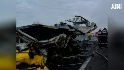 Тежка катастрофа в Румъния - загинаха български и естонски шофьор