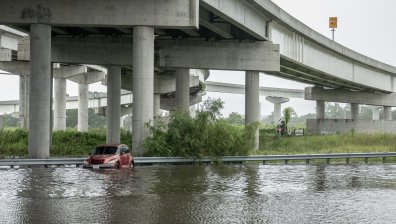 Бурята "Деби" в САЩ уби повече от 6 човека