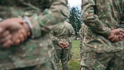 Русия отмени възрастовите ограничения за постъпване в армията
