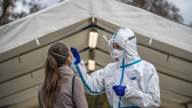 Рекорден брой новозаразени в Европа, Полша с нов черен рекорд