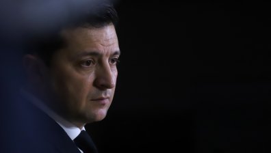 Премиерът говорил със Зеленски от бункер: Гледах в очите човек, който може да не е жив до 48 ч.